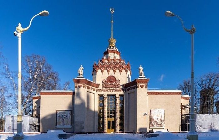 Выставка "Лев Толстой. Война и мир. Ожившие страницы" (павильон №61)